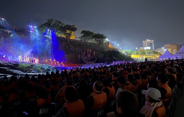 진주시, 실경역사뮤지컬 의기논개 성활리 폐막. [사진=진주시](포인트경제)