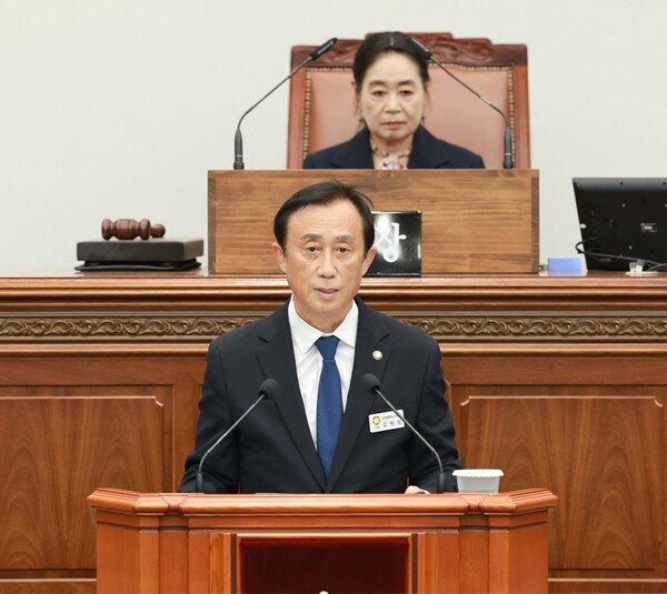 김원일 창원시의원. /창원시의회